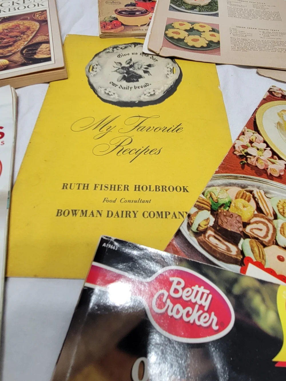 Betty Crocker Pillsbury Philadelphia Vintage Recipe Booklets Cards Lot